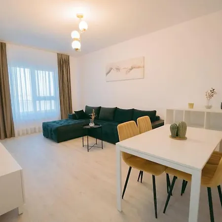 House By The 6 Apartment