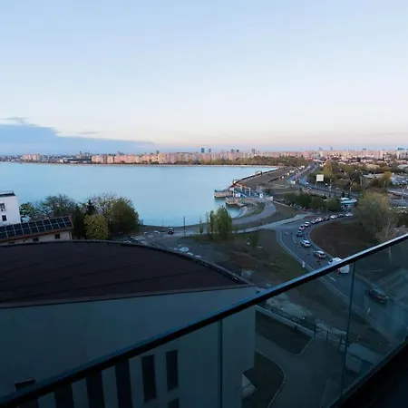 House By The 6 * Bucarest