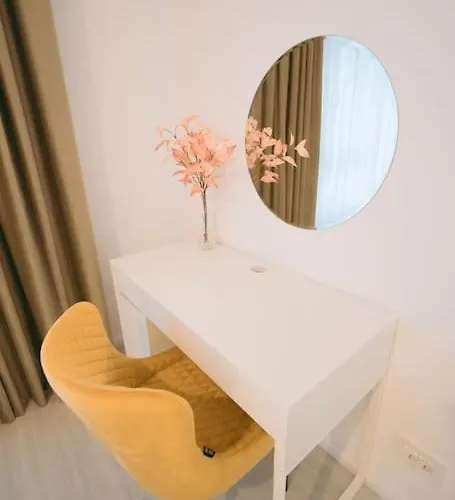 Apartmán House By The 6 *